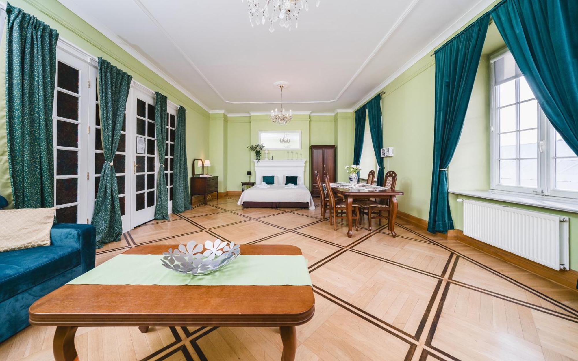 W Palacu Pod Baranami Apartment Krakau